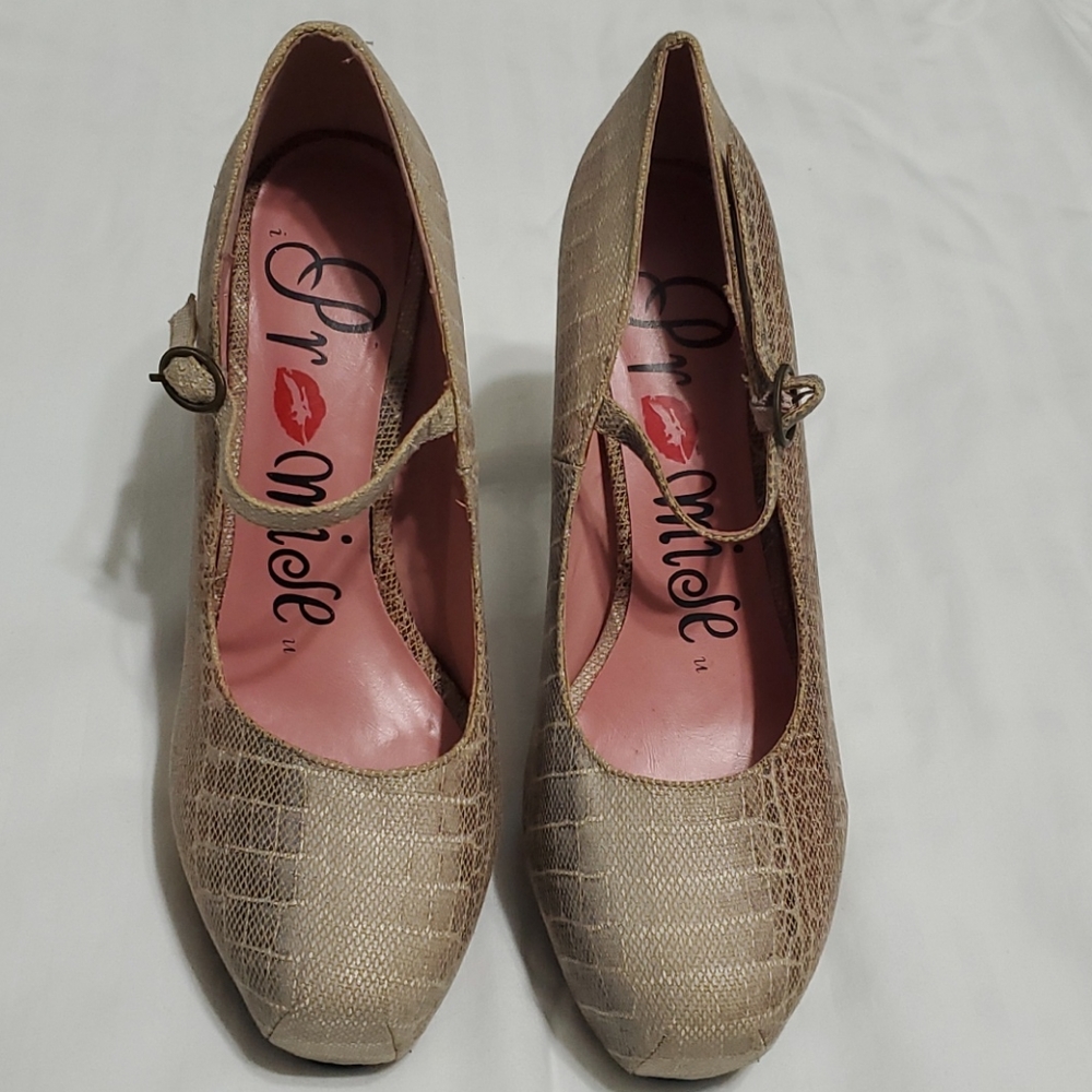 PROMISE SNAKESKIN HEEL SIZE 10 TAN